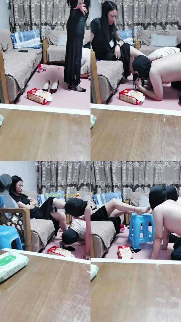 【路西法夫妻主】双狗服侍完黄金后听奶奶教